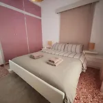 Apartmán The Local Pin House - ευρύχωρη μονοκατοικία, Lamía