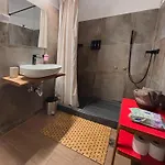 The Local Pin House - ευρύχωρη μονοκατοικία, * Lamía