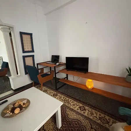 The Local Pin House Apartment *