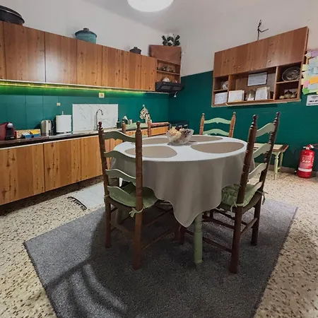 Διαμέρισμα The Local Pin House - ευρύχωρη μονοκατοικία, Λαμία