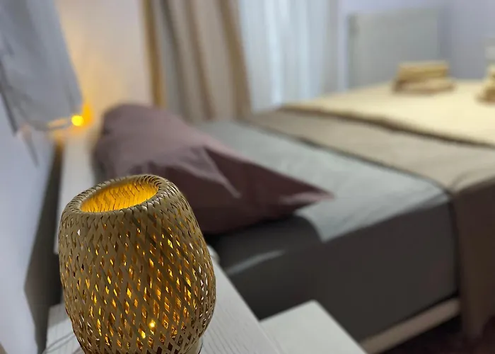 The Local Pin House - ευρύχωρη μονοκατοικία, *